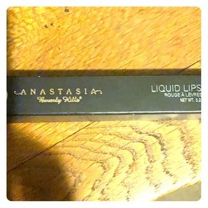 NIB ANASTASIA BEVERLY HILLS Liquid Lipstick